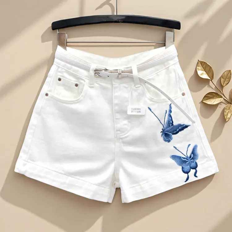 2025新款蝴蝶刺绣时尚设计感牛仔短裤女春夏高腰显瘦百搭减龄热裤
