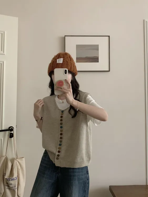文艺无袖马甲女毛衣秋季新款针织开衫复古马夹坎肩背心叠穿上衣