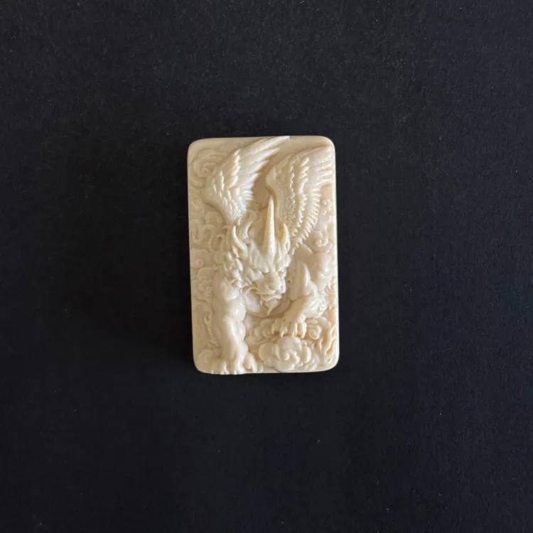 和安猛犸艺术猛犸牙貔貅皮牌