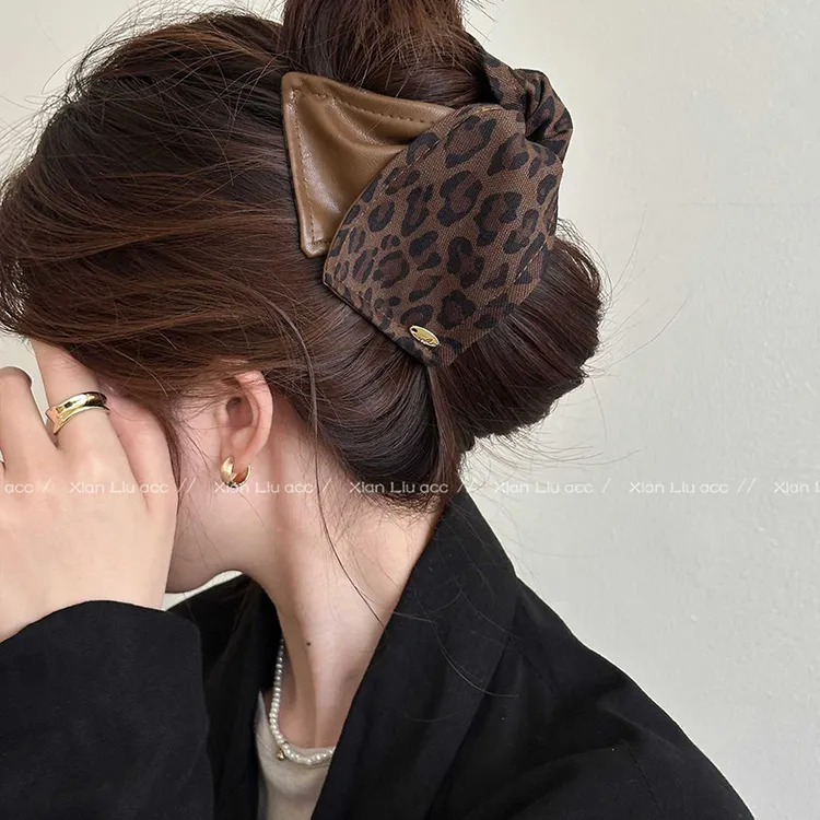 美拉德系列~早秋韩系复古豹纹三角抓夹女接新款高马尾后脑勺发夹