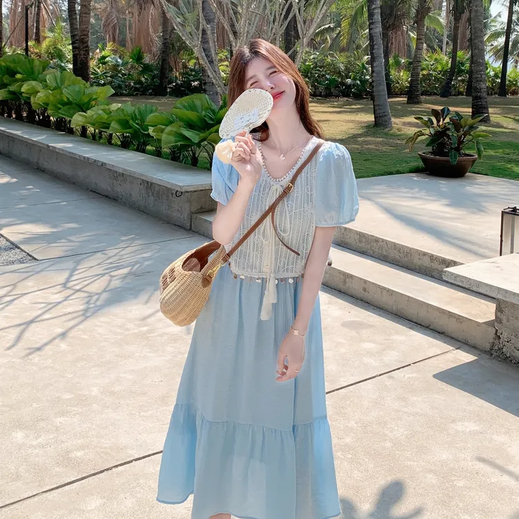 假两件减龄温柔风泡泡袖蕾丝拼接连衣裙女夏新款设计感盛夏连衣裙