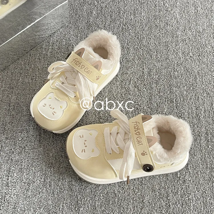 原创小众设计保暖加绒面包鞋女款冬季新款2025爆款板鞋厚底小白鞋