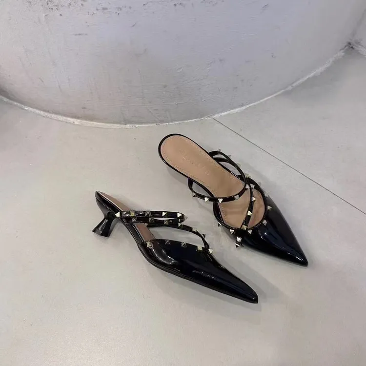 小众一字带尖头包头铆钉凉拖女鞋夏季内增高单鞋女款女2317-12