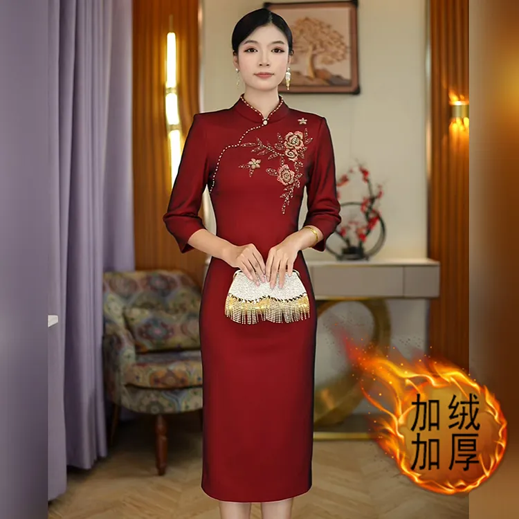 婚礼旗袍妈妈装2025新款高档气质结婚喜妈妈婚宴礼服连衣裙