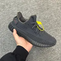 95新 adidas/阿迪达斯 43码  Yeezy350黑天使  原盒  球鞋