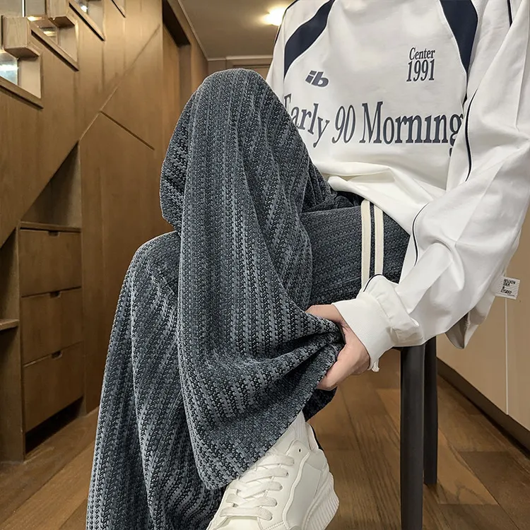 明尼凯针织提花条纹裤子男款秋季美式复古直筒垂感重磅卫裤弯刀裤