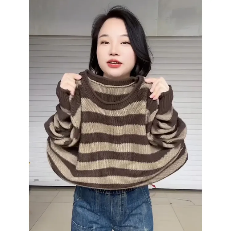 2025秋冬新款欧货宽条纹长袖针织衫女圆领时尚百搭减龄遮肚子毛衣
