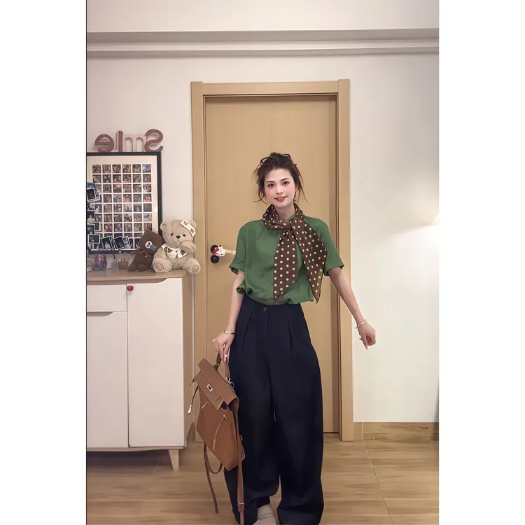 韩系气质穿搭一整套夏季复古休闲洋气polo领纯色衬衫黑色阔腿裤潮
