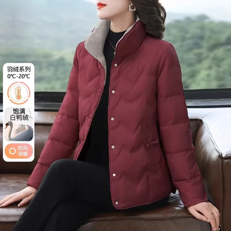 妈妈冬天防寒外套2025新款保暖棉服中老年女装加厚短款羽绒服女款