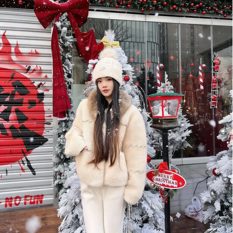 LA.Sheila真毛领加厚波纹外套254-WT/1220-98217