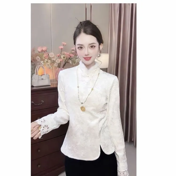 秋冬新款加绒加厚收腰显瘦新中式盘扣拼接蕾丝袖口打底上衣中国风