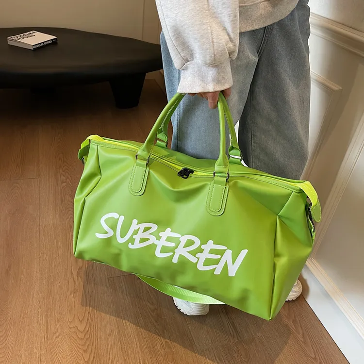 新款大容量旅行包女韩版行李袋短途轻便出差训练防泼水瑜伽健身包