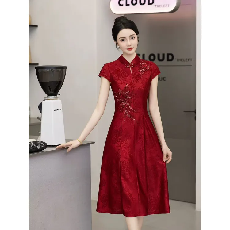 高端喜婆婆婚宴装2025新款轻妈妈礼服结婚喜服婚礼连衣裙新中式