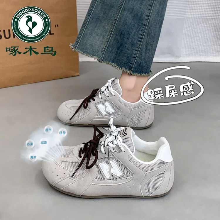 啄木鸟时尚休闲鞋女鞋2025夏季新款网面透气防滑运动鞋子女款爆款