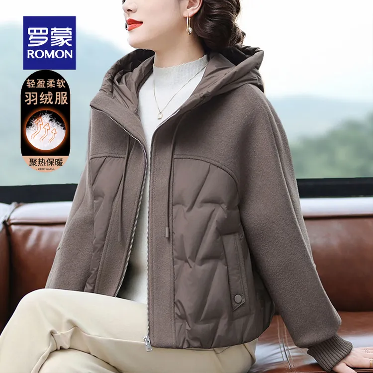 品牌妈妈冬装拼接毛呢羽绒服女2025新款中老年贵夫人白鸭绒外套女