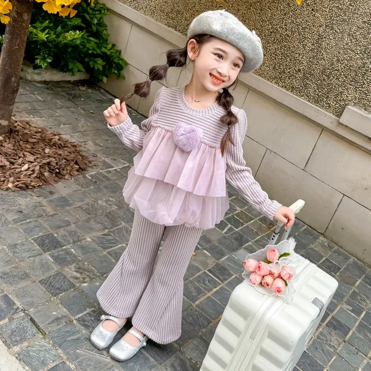 女童爱心喇叭裤套装秋季2025新款甜美时髦公主风两件套女宝宝秋装