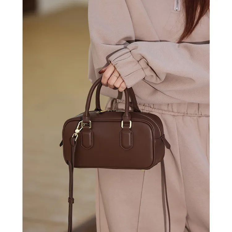 真皮波士顿保龄球包包女小众枕头包2025新款小手提包女单肩斜挎包