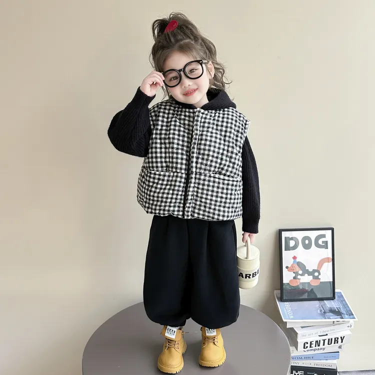 女童秋冬装套装2025新款儿童韩版夹棉马甲加绒裤子洋气时髦三件套