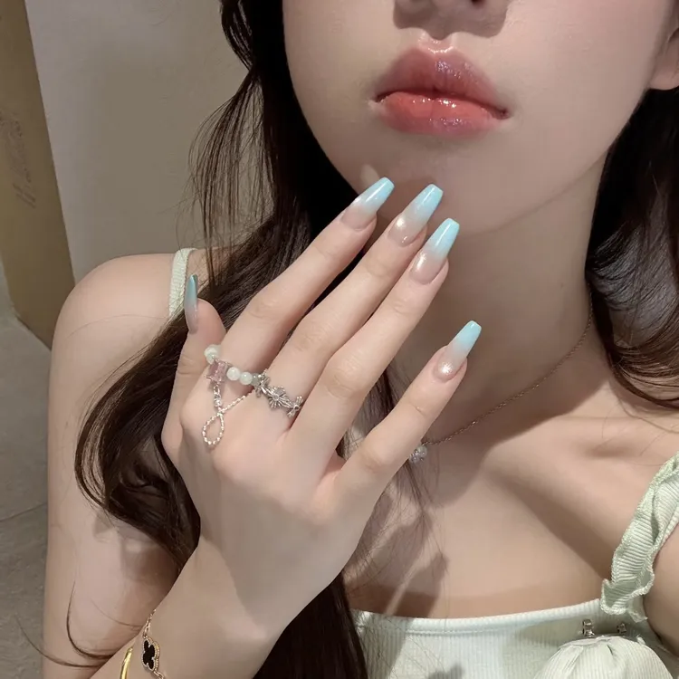 冰透薄荷手工猫眼美甲渐变蓝色小清新穿戴甲中长款氛围感夏日显白
