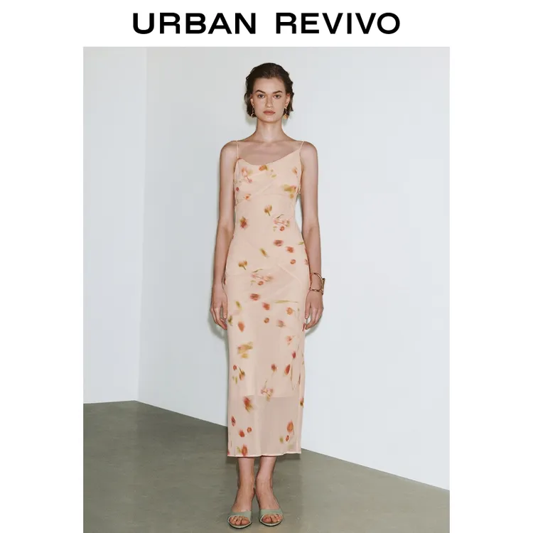 UR2025春季新款女装波嬉风荡领浪漫印花吊带连衣裙UWG750028