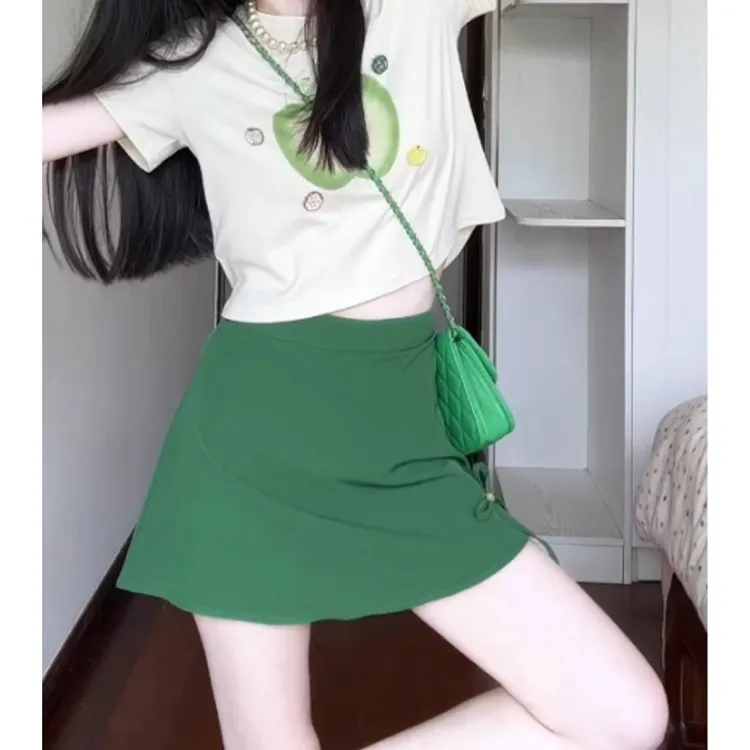 2025超火夏日ootd多巴胺穿搭一整套绿色半身裙a字短裙子两件套装