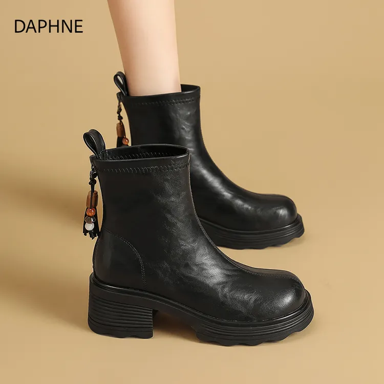 达芙妮2025秋季新款女靴时尚百搭增高厚底女鞋马丁靴女高跟小短靴