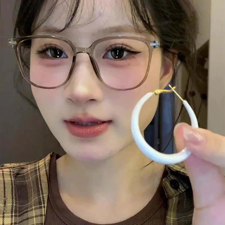 铜合金耳饰 滴胶白色大耳圈 简约时尚百搭耳环