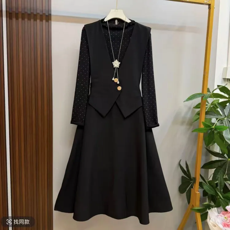 欧货秋时尚百搭黑色气质优雅显瘦亮闪闪打底衫马甲裙两件套套装