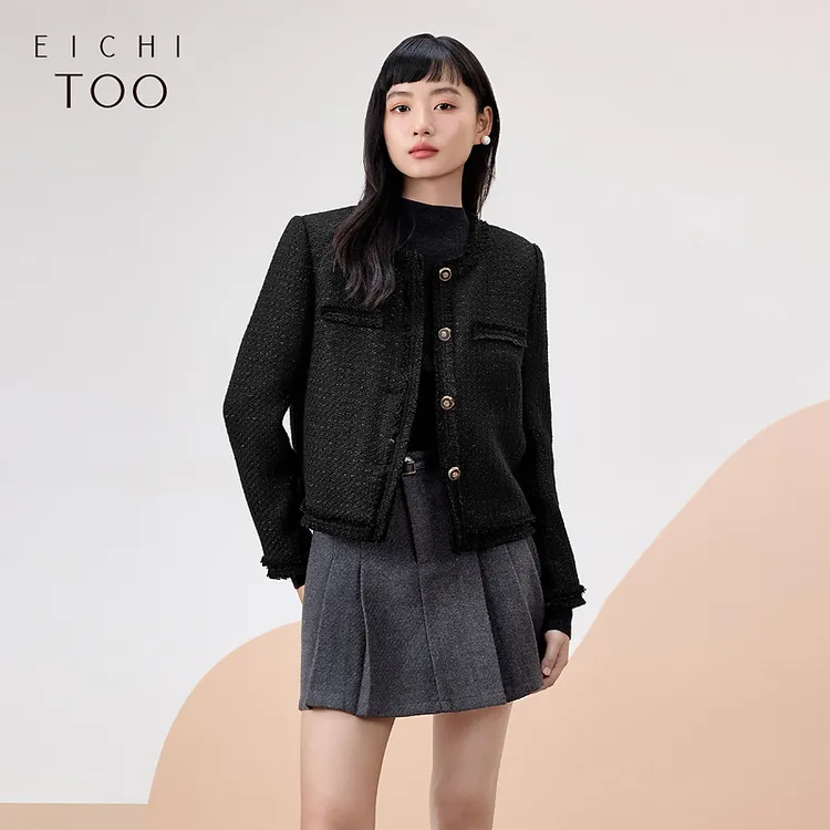 爱居兔冬季新款肌理感时尚圆领小香风外套ETEAJ4P001A