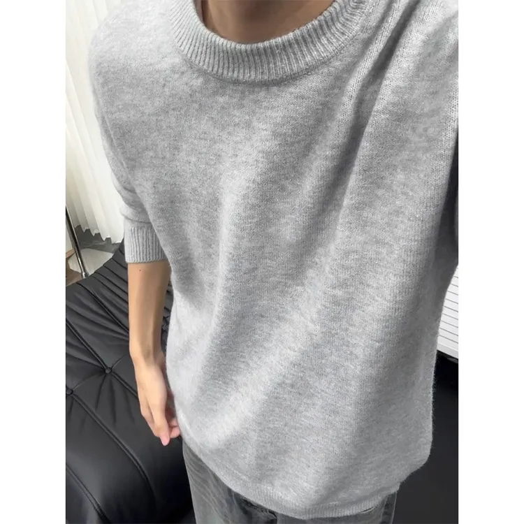 白灰色圆领毛衣男秋季潮牌慵懒风软糯针织打底高级感重磅休闲上衣