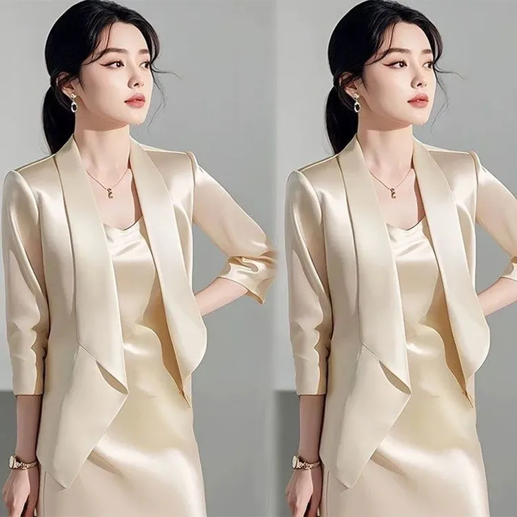 单/套装 初秋新款女装套装轻奢新品感女人味西装外套吊带裙两件套