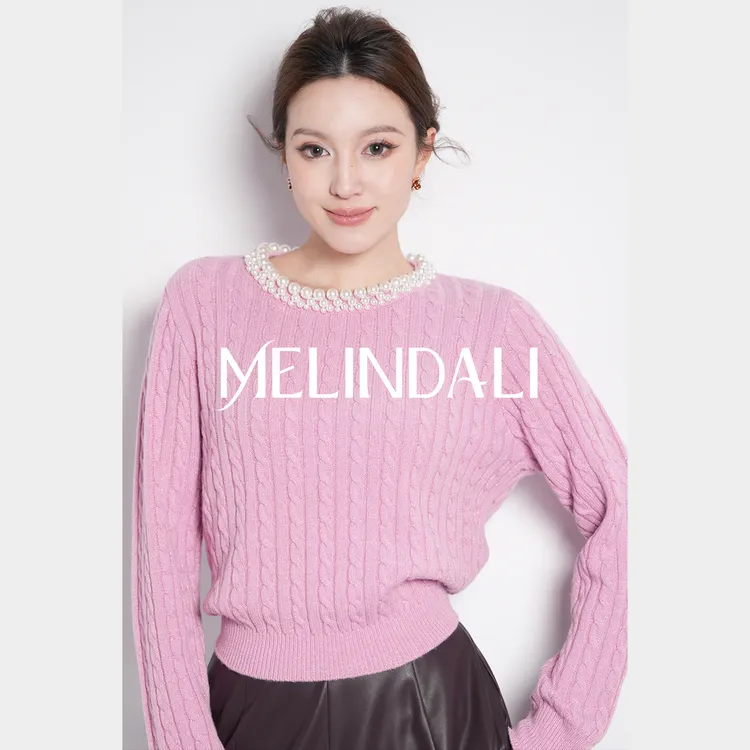 Melinda Li【千金miu系】银葱丝绵羊毛手工钉珠贵气感绞花针织毛衣