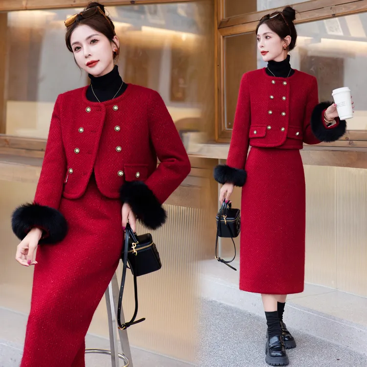 2026新款小香白鸭绒羽绒气质两件套加绒过年战袍女千金大小姐过年