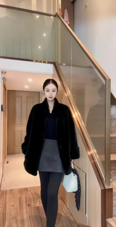 长袖宽松型中长款女纯色短外套上衣大衣冬季毛毛外套