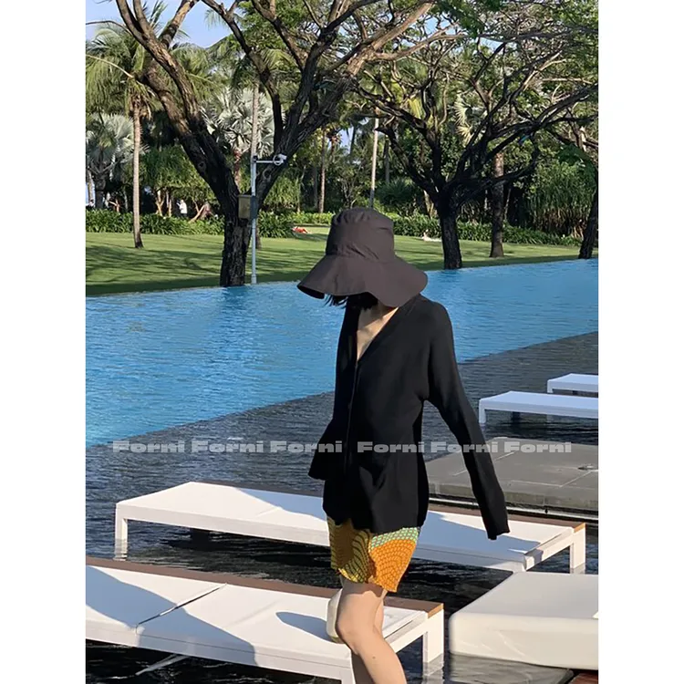 FORNI  “叠搭buff” 春款轻薄羊毛V领宽松针织开衫