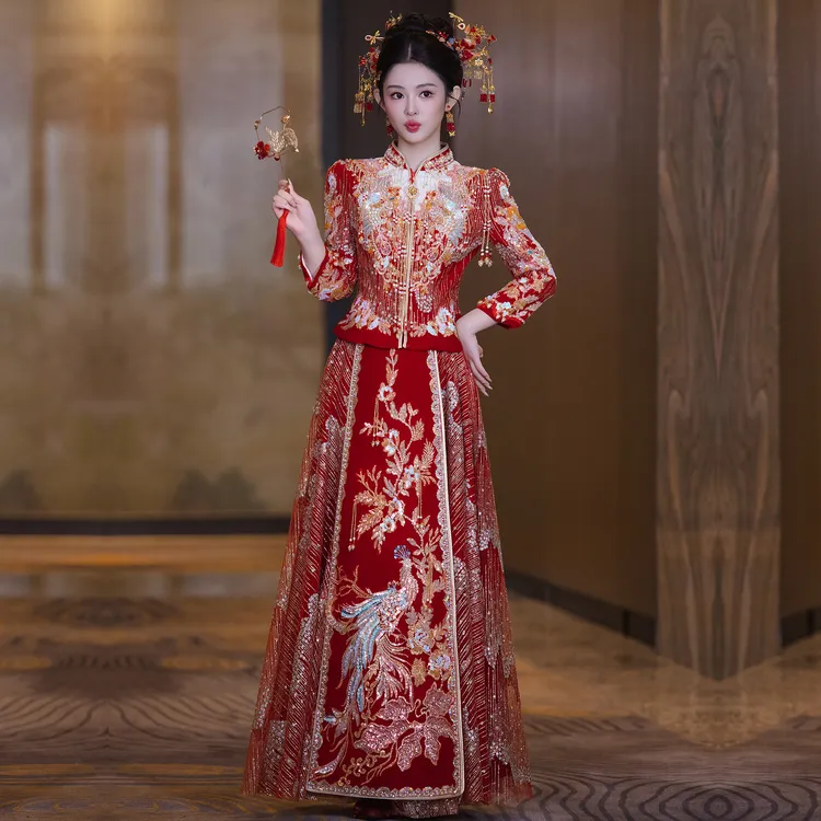 2025夏季新款爆闪重工秀禾服新娘结婚龙凤褂中式嫁衣敬酒高端婚服
