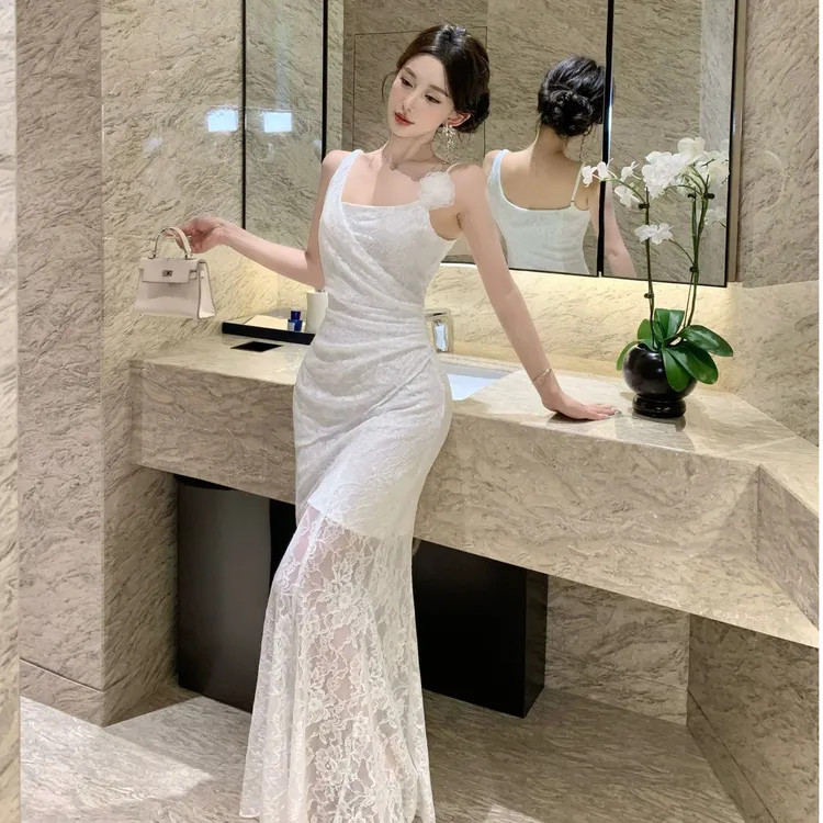 【白月光】不规则白色优雅风蕾丝吊带收腰连衣裙纯欲气质度假风长裙