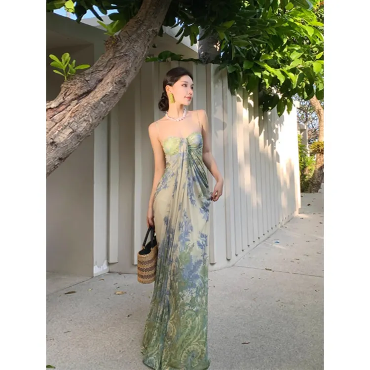 法式绝美吊带长裙海边度假绿色印花连衣裙海岛裙旅游拍照沙滩裙子