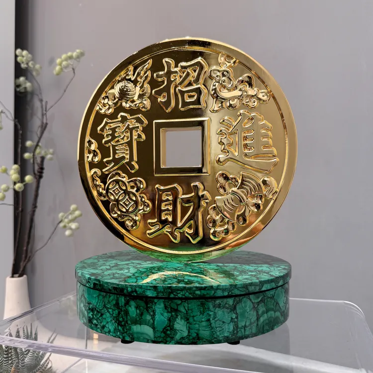 别墅高级客厅玄关摆件孔雀绿底座大金币书房创意摆件礼品艺术摆件