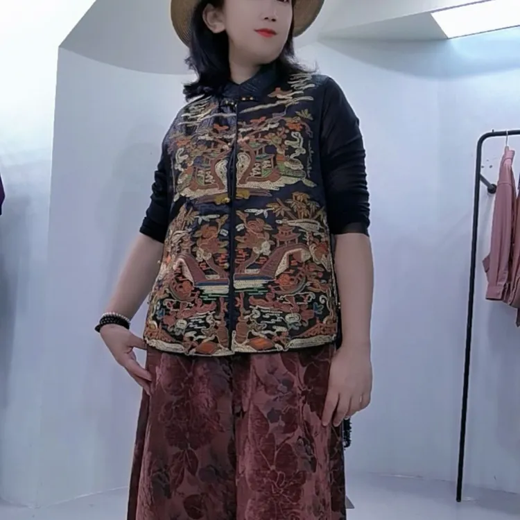 新中式马甲 重工刺绣独立设计