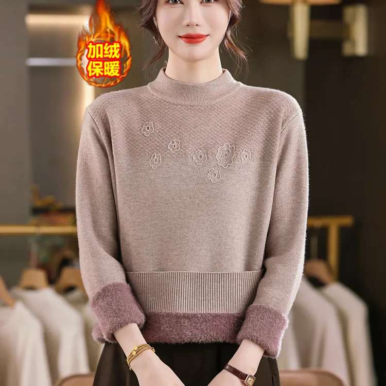妈妈冬装加绒加厚内搭毛衣宽松保暖上衣中老年女一体绒针织打底衫