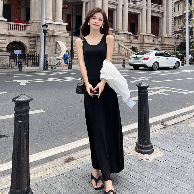 莫代尔吊带连衣裙女2025春夏装新款包臀大裙摆长款打底背心长裙子