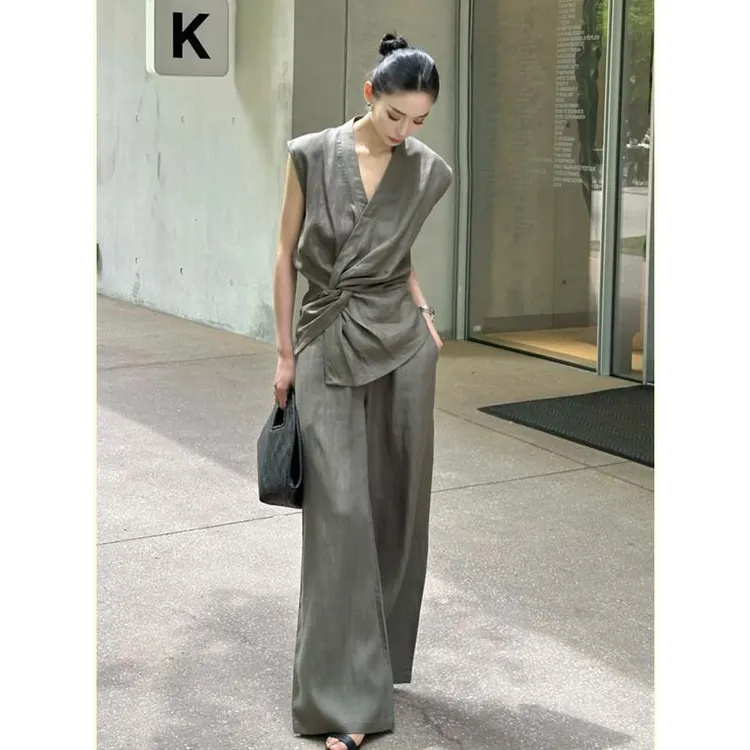 橄榄绿 历久弥新的奢侈感！南油高定亚麻扭结衬衫裤子夏季一整套