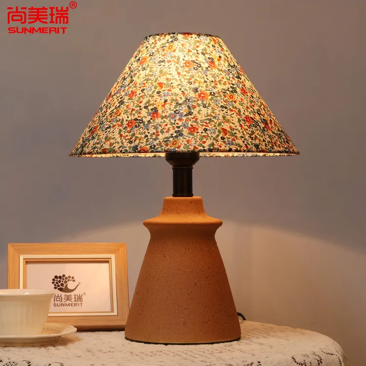 诧寂风台灯复古森系床头灯简约现代卧室台灯装饰灯少女风小碎花