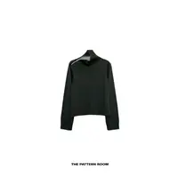 The pattern room | 解构新经典斜襟拉链领撞色柔织毛衣