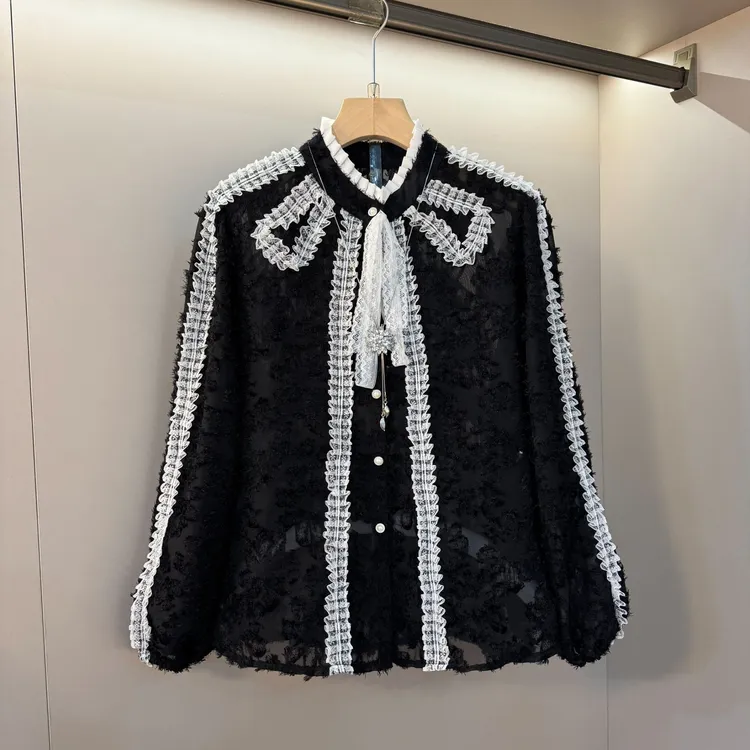 早春新款法式洋气拼接蕾丝花边设计感小众胖妹妹大码上衣衣长63