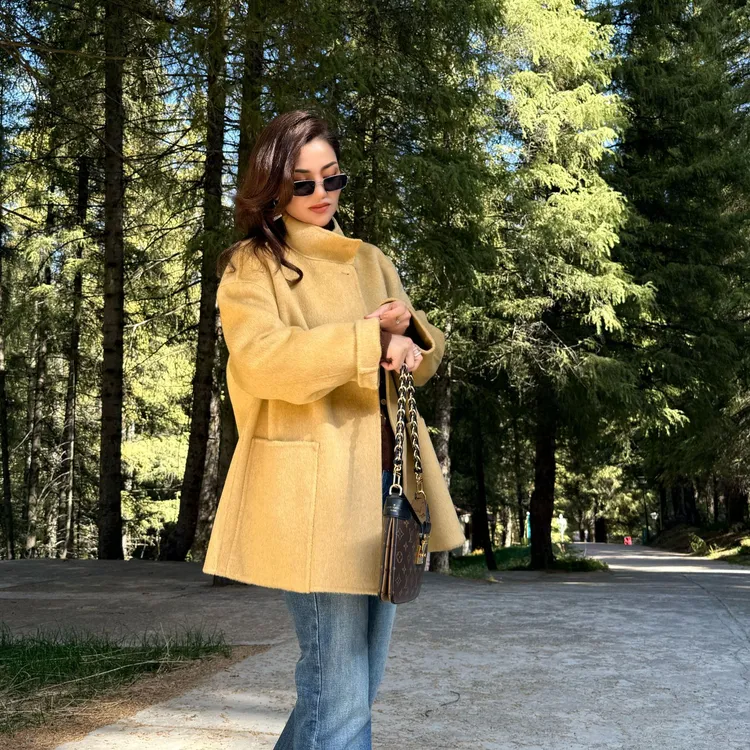 MUBINE 韩版慵懒风设计感短款立领高级感双面羊毛外套 25250