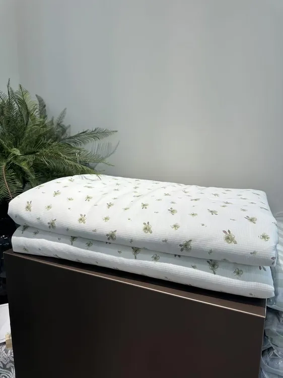 针织印花花边大豆夏被柔软亲肤被