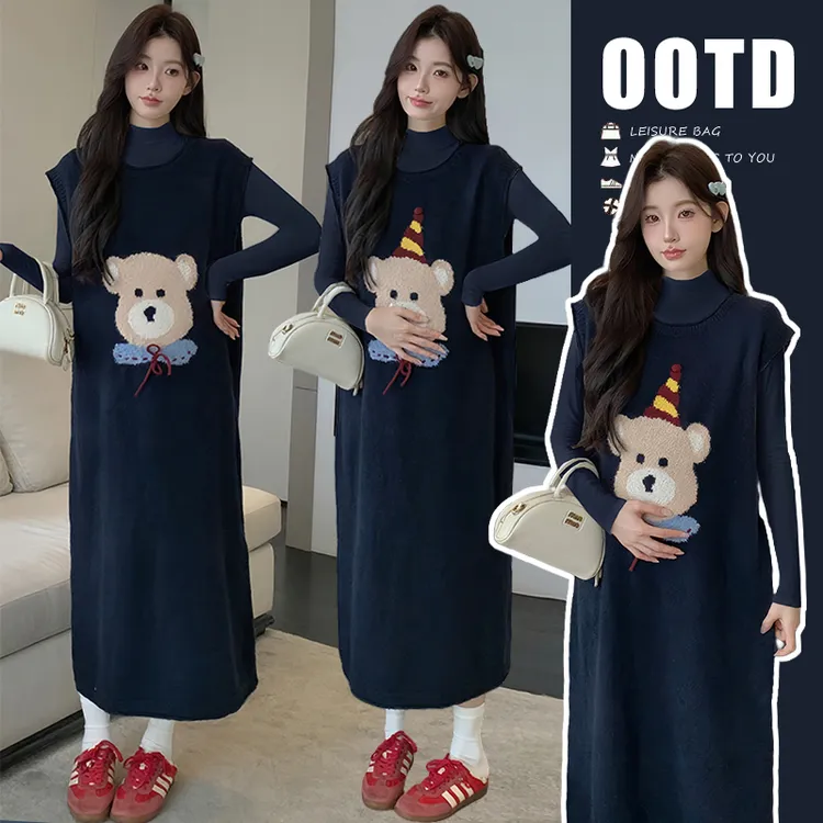 时髦秋装~孕妇装秋冬毛衣套装半高领打底卡通蓝色背心裙两件套女