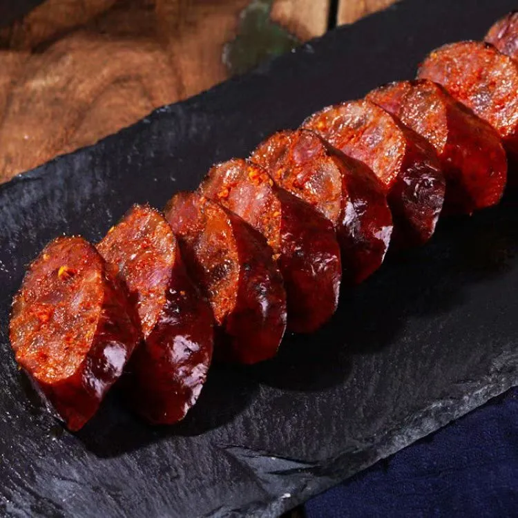 川渝口味麻辣香肠柏树烟熏